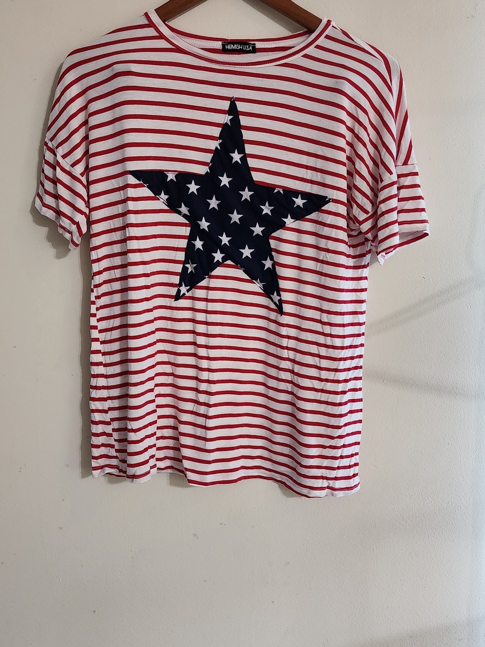 Heimish U.S.A. Red White Striped Star Tee Top Short Sleeve Casual Relaxed